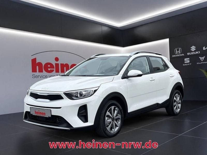 Weiß Neu 2025 Kia Stonic Vision SUV | 23.480 € (Fairer Preis) - Bild 1/4