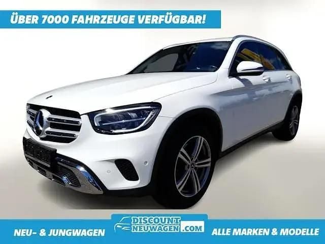 Polarweiß Gebraucht 2021 Mercedes 200 Business SUV | 35.189 € (Fairer Preis) - Bild 1/4