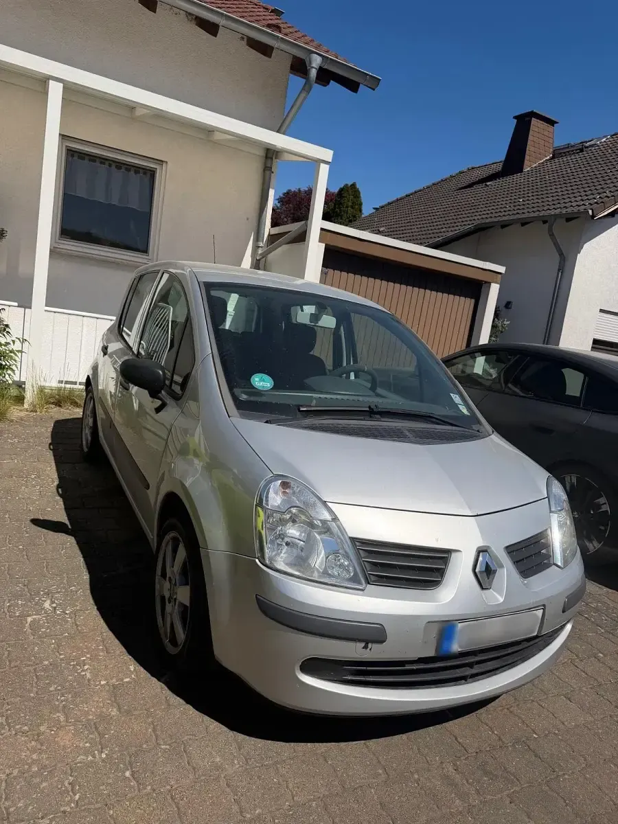 Second-hand Renault Modus 88 CP (64 kW) 2007 Gri Monovolum