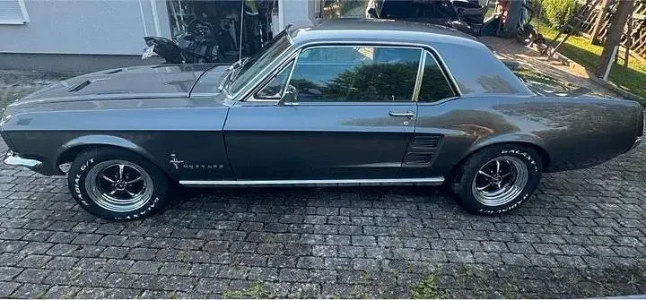 Gebraucht Ford Mustang 200 PS (147 kW) 1967 Grau Limousine