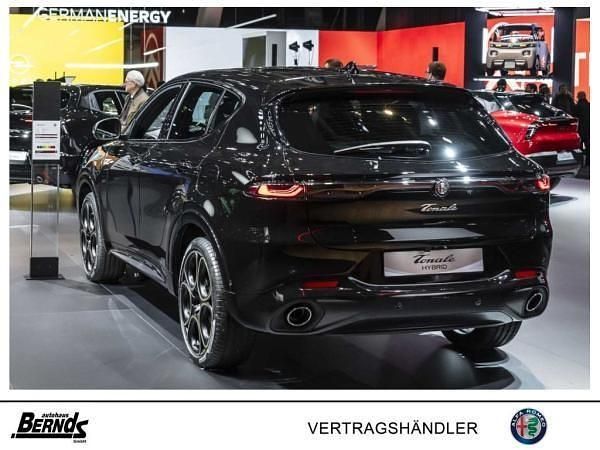 Neu Alfa Romeo Tonale 130 PS (95 kW) 2025 Schwarz (einfarblackierung) SUV