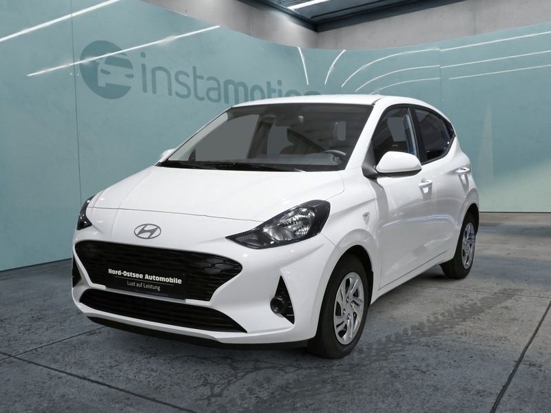 Gebraucht Hyundai i10 Select 63 PS (46 kW) 2024 Weiß Kleinwagen