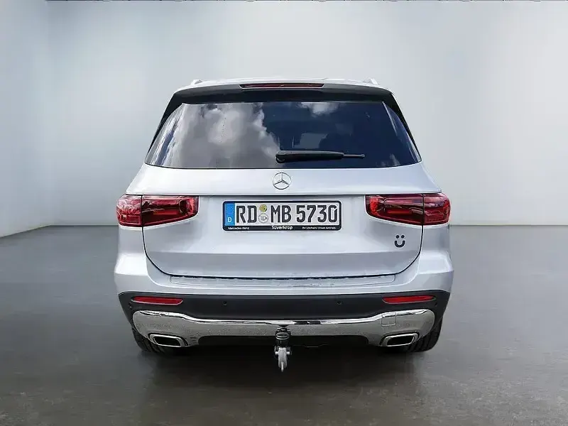 Second-hand Mercedes GLB200 Progressive 150 CP (110 kW) 2026 Argintiu SUV