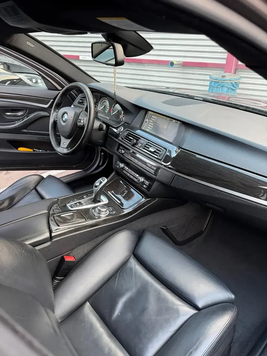 Gebraucht BMW 535 313 PS (230 kW) 2011 Braun Kombi