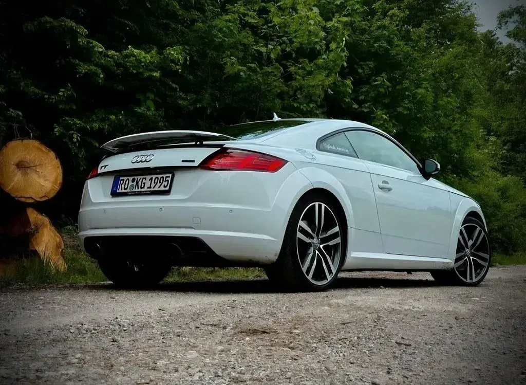 Gebraucht Audi TT Ambiente 230 PS (169 kW) 2015 Weiß Coupé