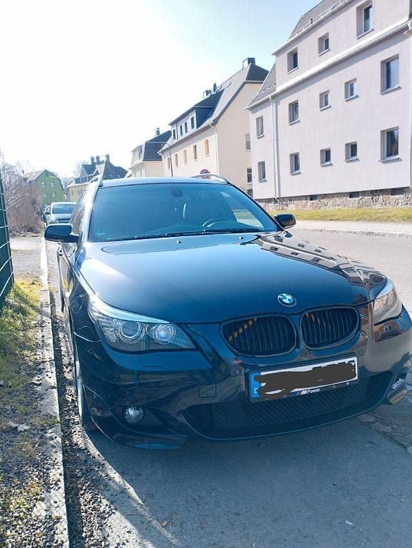 Gebraucht BMW 530 M Sport 235 PS (172 kW) 2008 Blau Kombi