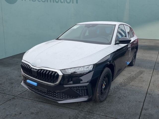 Schwarz Gebraucht 2022 Skoda Scala Kleinwagen | 20.295 € (Fairer Preis) - Bild 1/2