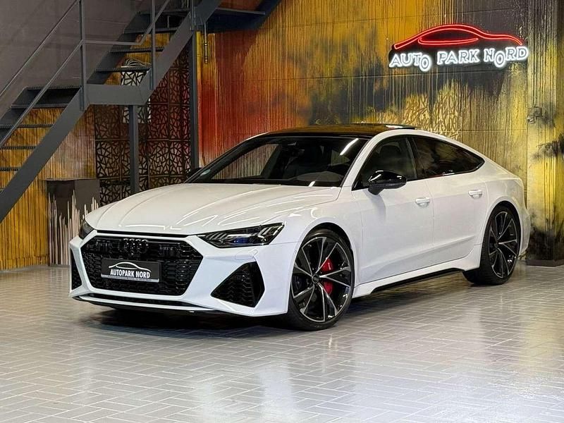 Gletscherweiß metallic Gebraucht 2024 Audi RS7 Kleinwagen | 121.900 € (Fairer Preis) - Bild 1/4