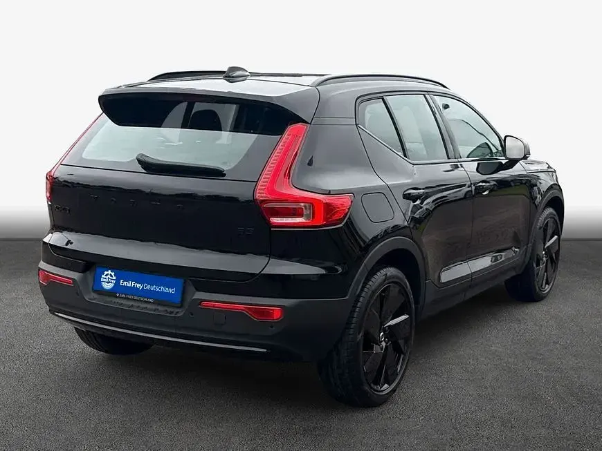 Gebraucht Volvo XC40 Plus 163 PS (119 kW) 2025 Schwarz SUV