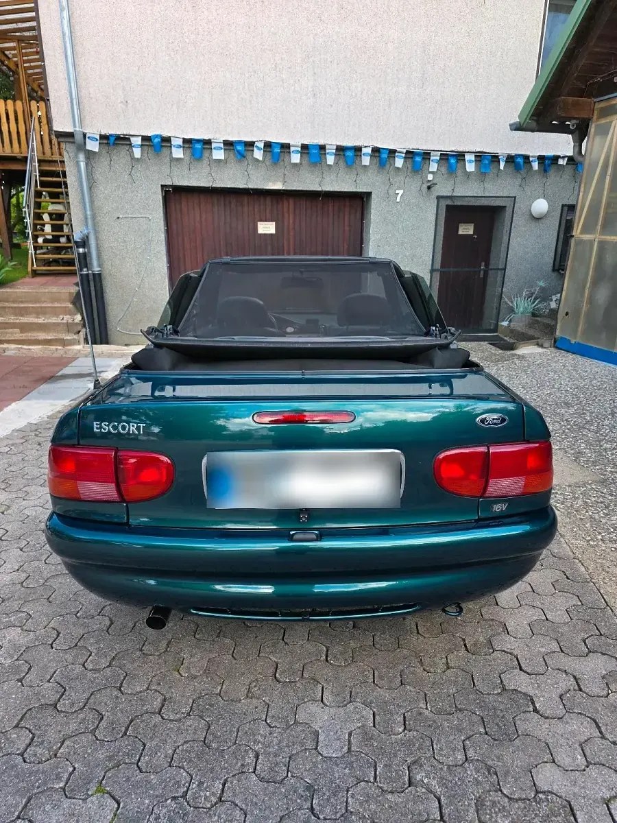 Gebraucht Ford Escort Cabriolet 90 PS (66 kW) 1997 Grün Cabrio