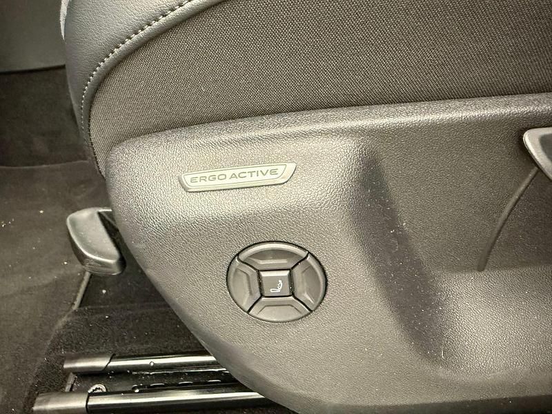 Gebraucht VW Tiguan Elegance 204 PS (150 kW) 2024 Blau SUV