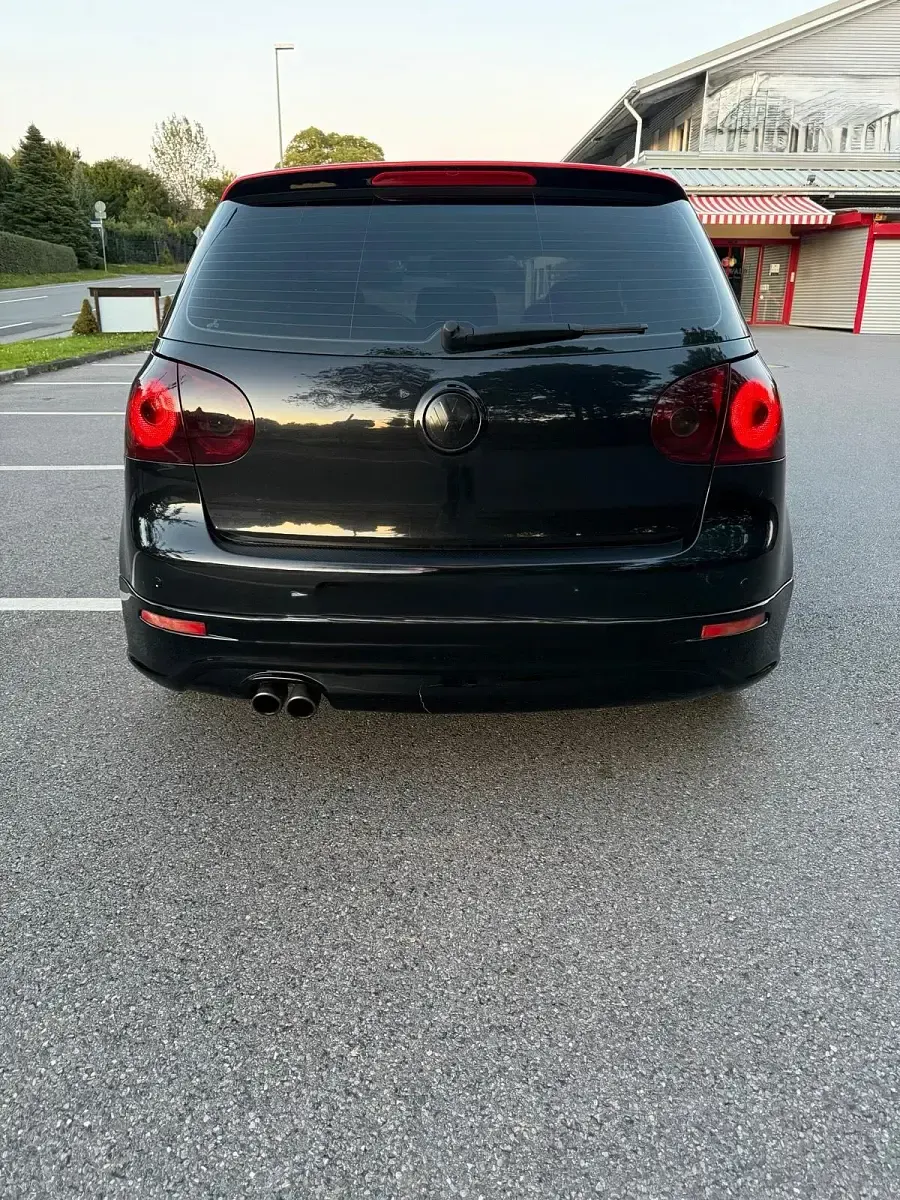 Gebraucht VW Golf IV GTI 102 PS (75 kW) 2005 Schwarz Coupé