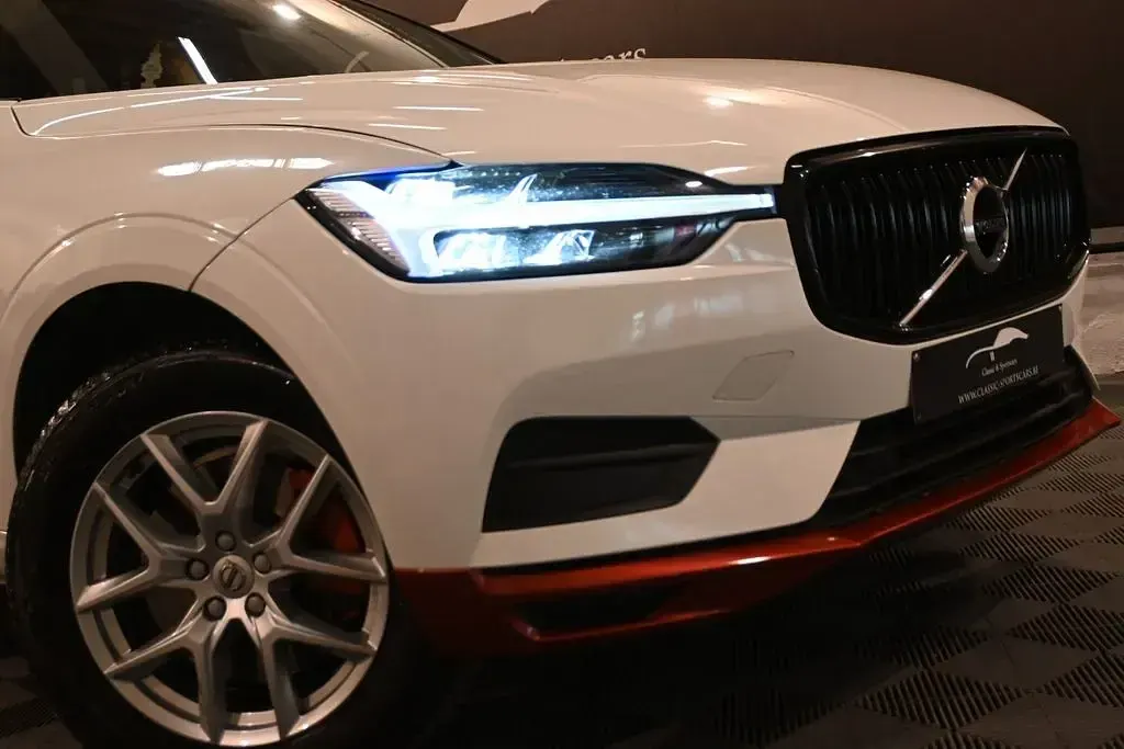 Gebraucht Volvo XC60 190 PS (139 kW) 2019 Weiß SUV