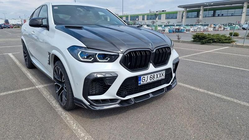 Weiß Gebraucht 2023 BMW X6 M Competition Edition SUV | 99.000 € - Bild 1/4