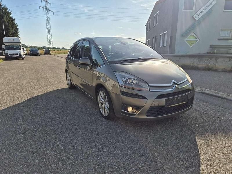 Lack nocciola/metallic Gebraucht 2009 Citroën C4 Picasso Exclusive Van / Kleinbus | 2.950 € (Superpreis) - Bild 1/4