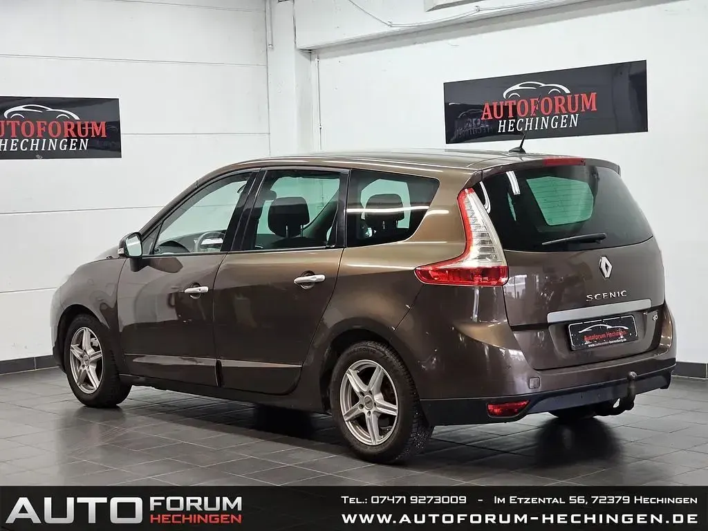 Gebraucht Renault Grand Scénic III 131 PS (96 kW) 2010 Mokkabraun Van / Kleinbus