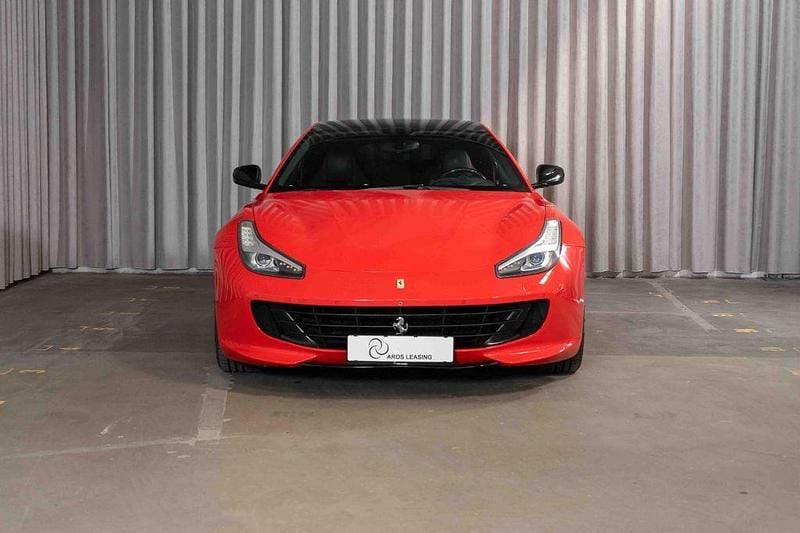 Gebraucht Ferrari GTC4Lusso 689 PS (506 kW) 2016 Rot Kombi
