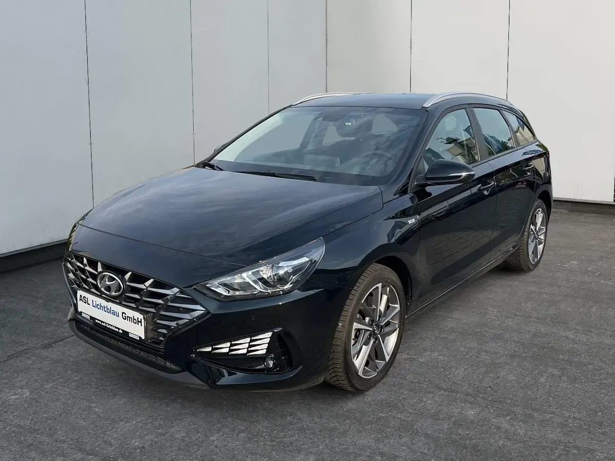 Gebraucht Hyundai i30 Trend 120 PS (88 kW) 2024 Kombi