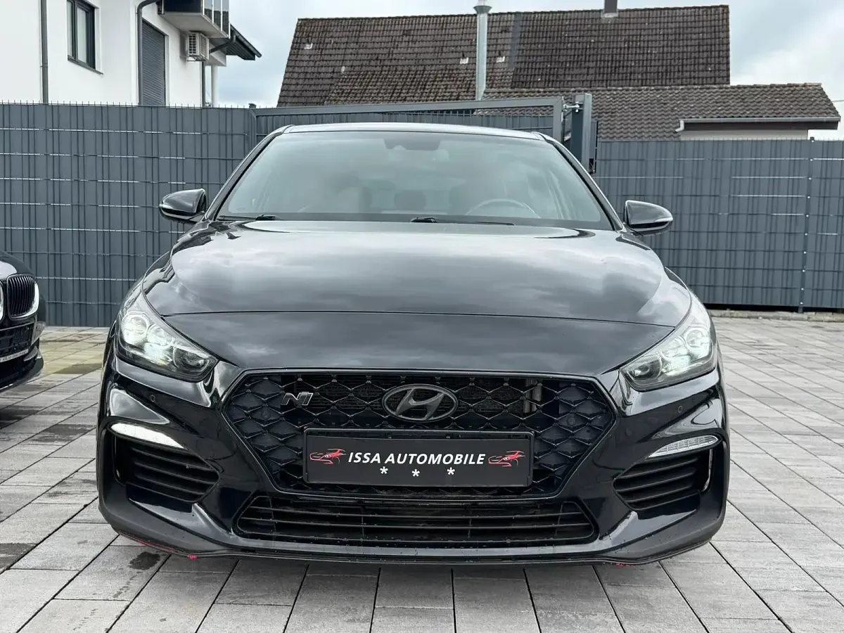 Gebraucht Hyundai i30 Sport 275 PS (202 kW) 2019 Schwarz Limousine