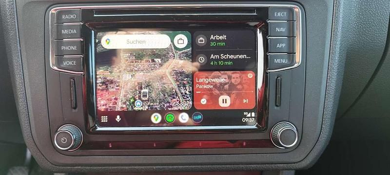 Second-hand VW Caddy Maxi 150 CP (110 kW) 2018 Alb Monovolum