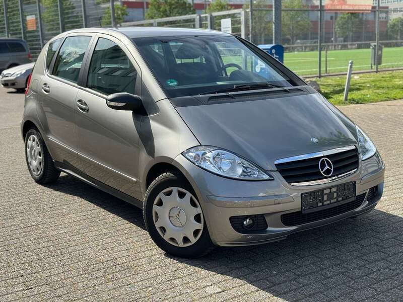 Grau Gebraucht 2007 Mercedes A150 Elegance Limousine | 3.999 € (Fairer Preis) - Bild 1/4