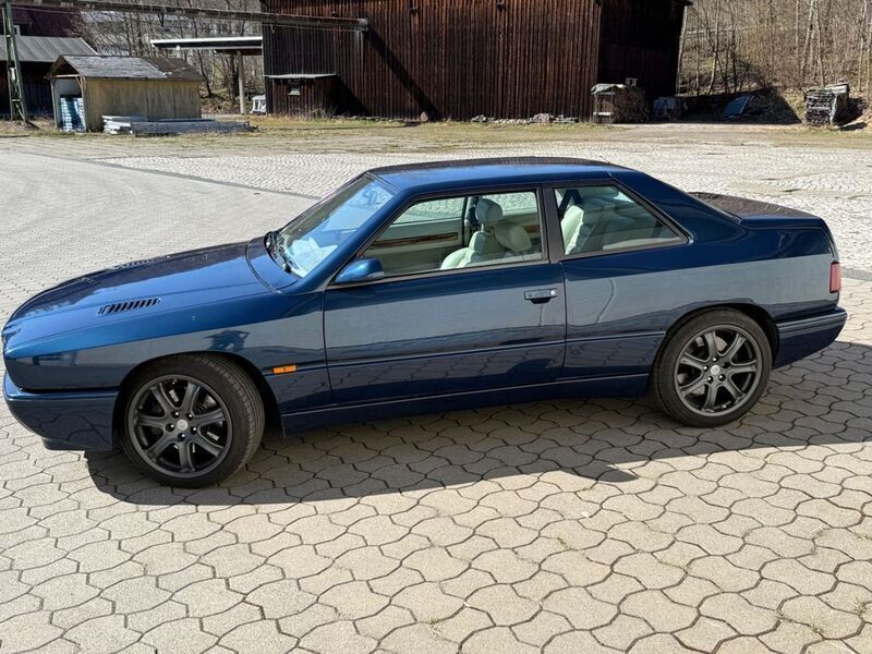 Blau Gebraucht 1996 Maserati Biturbo GT Coupé | 35.000 € - Bild 1/4