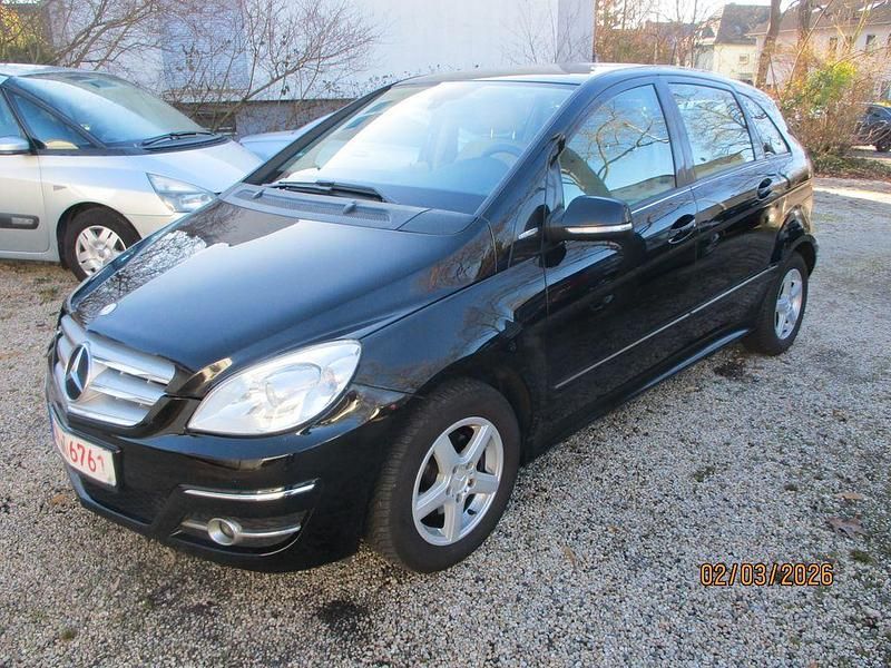 Usata Mercedes B150 95 CV (69 kW) 2009 Nero Monovolume