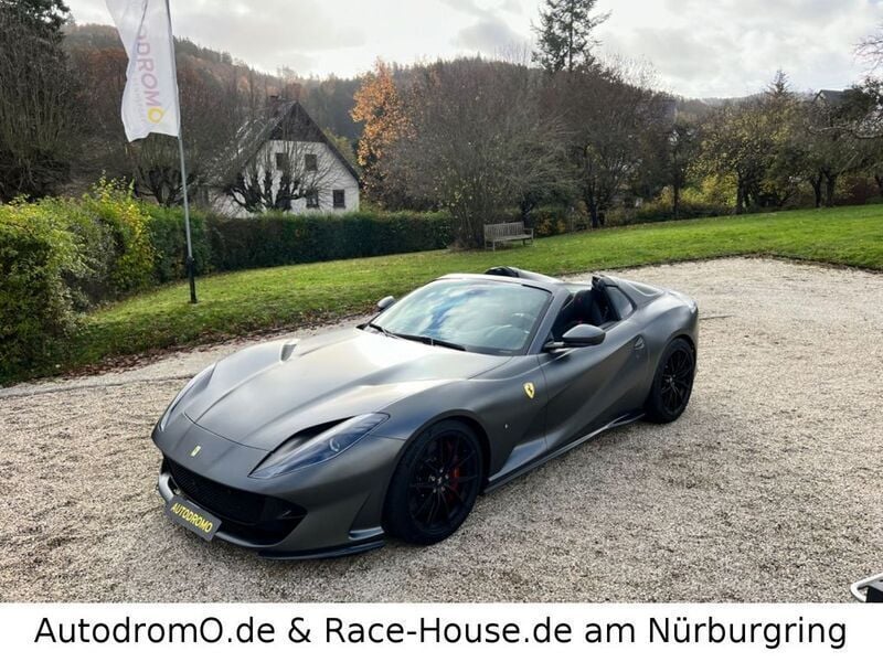 Gebraucht Ferrari 812 799 PS (587 kW) 2022 Grau Cabrio