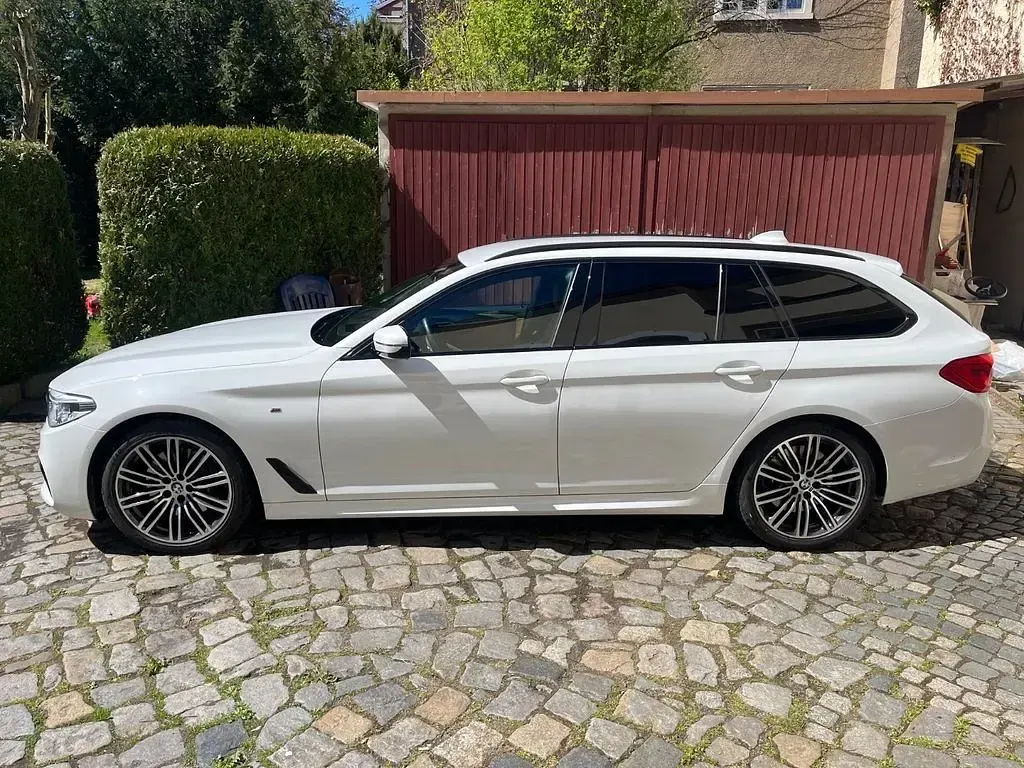Gebraucht BMW 530 Performance 252 PS (185 kW) 2018 Weiß Kombi