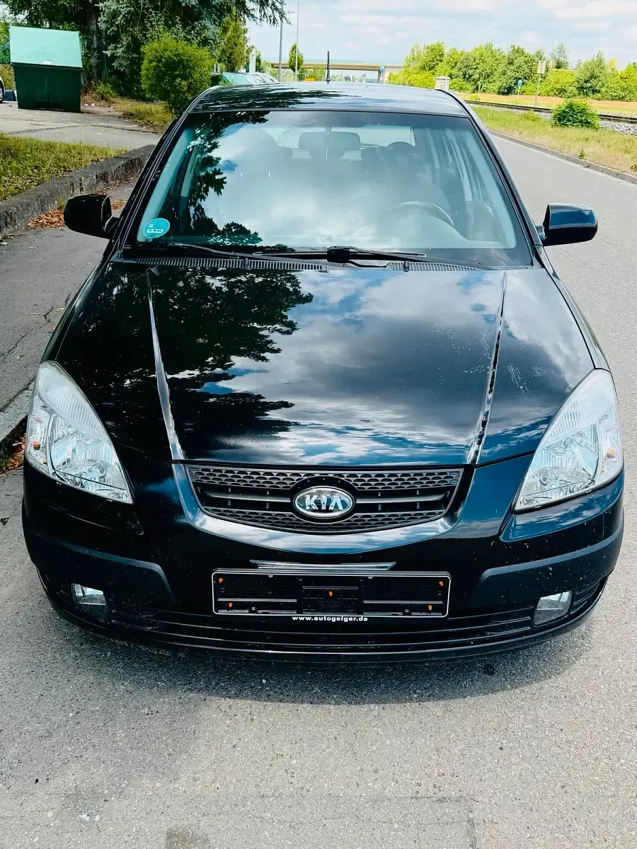 Gebraucht Kia Rio 97 PS (71 kW) 2005 Schwarz Kleinwagen