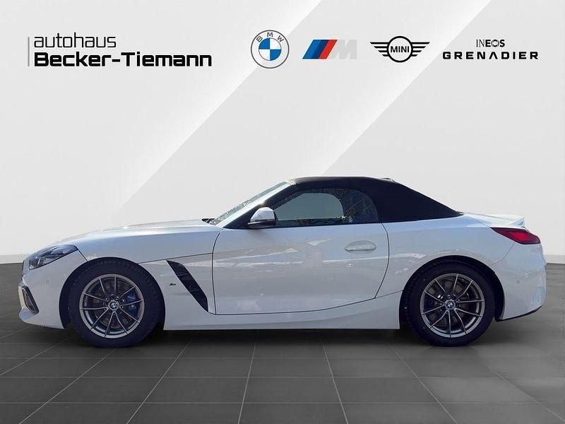 Gebraucht BMW Z4 Efficient Dynamics 197 PS (144 kW) 2025 Alpinweiß uni Cabrio
