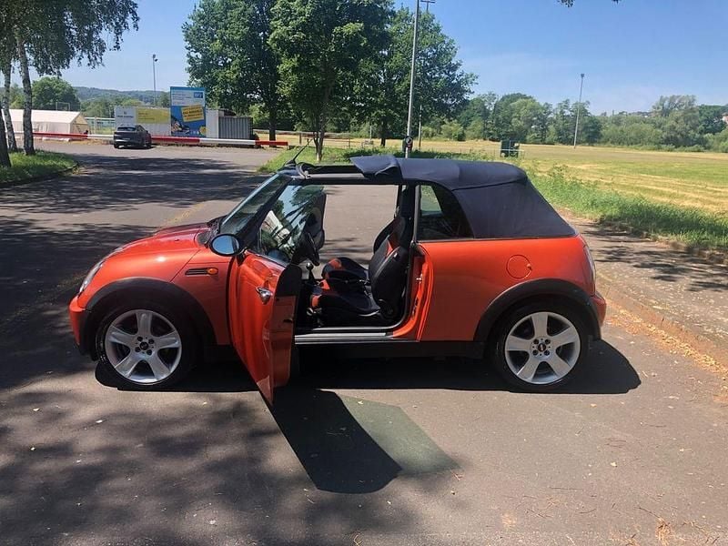Gebraucht Mini Cooper Cabriolet 116 PS (85 kW) 2007 Orange Cabrio