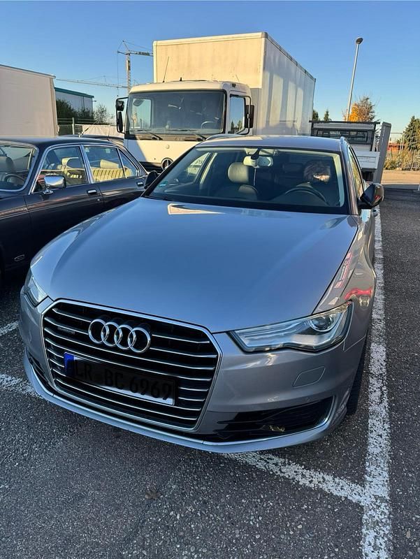 Grau Gebraucht 2015 Audi A6 Kombi | 11.300 € (Fairer Preis) - Bild 1/4