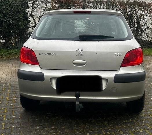 Gebraucht Peugeot 307 108 PS (79 kW) 2006 Silber Limousine
