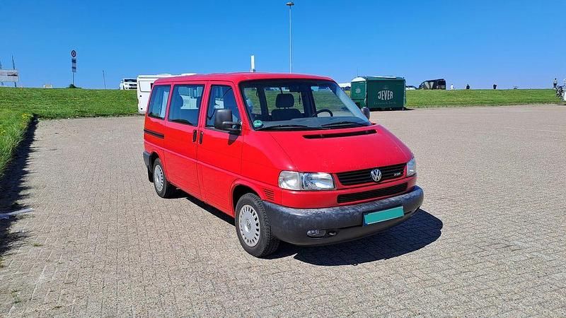Rot Gebraucht 1998 VW T4 Van | 6.900 € (Guter Preis) - Bild 1/4