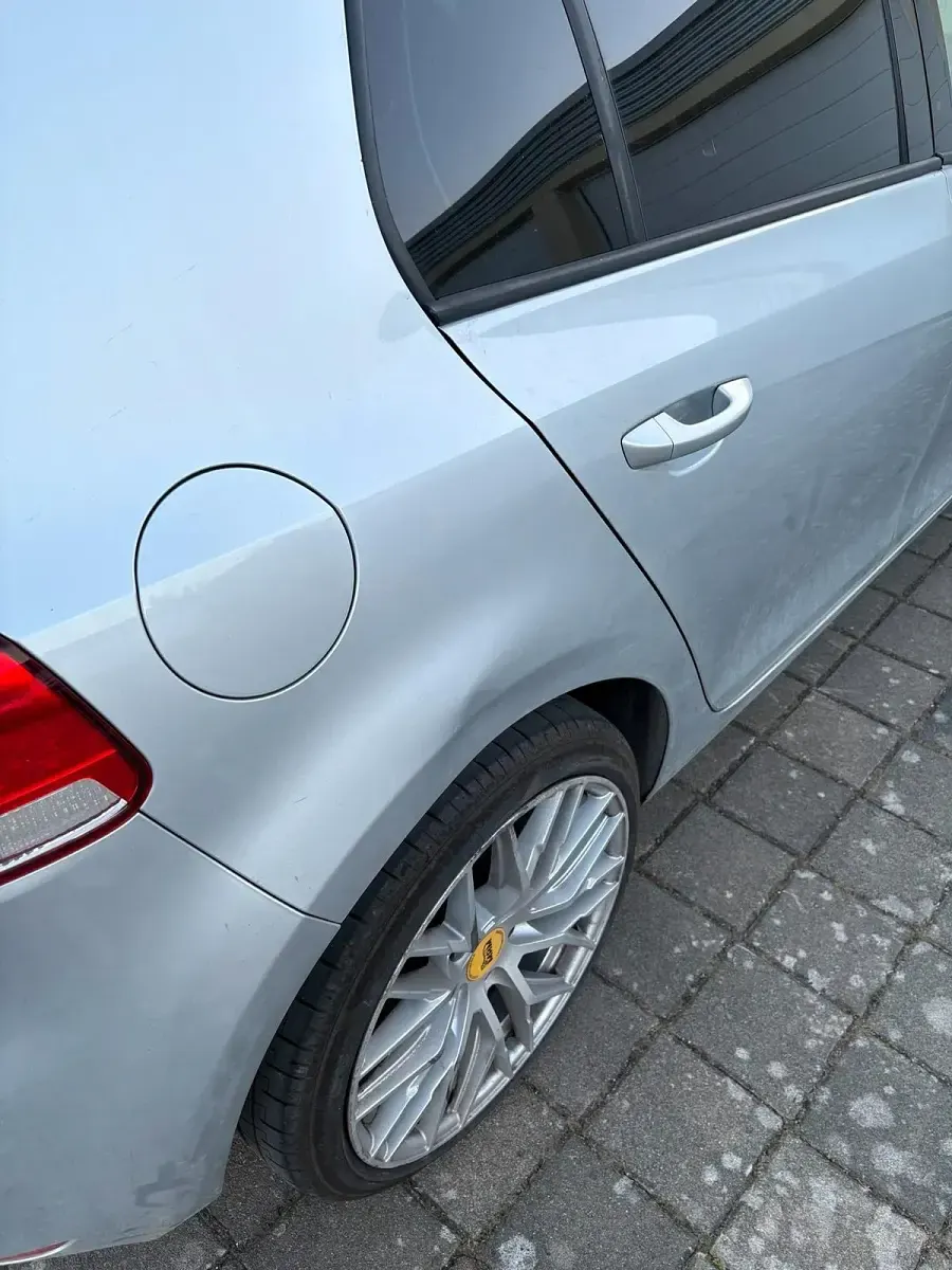 Gebraucht VW Golf VI 122 PS (89 kW) 2008 Silber Kleinwagen