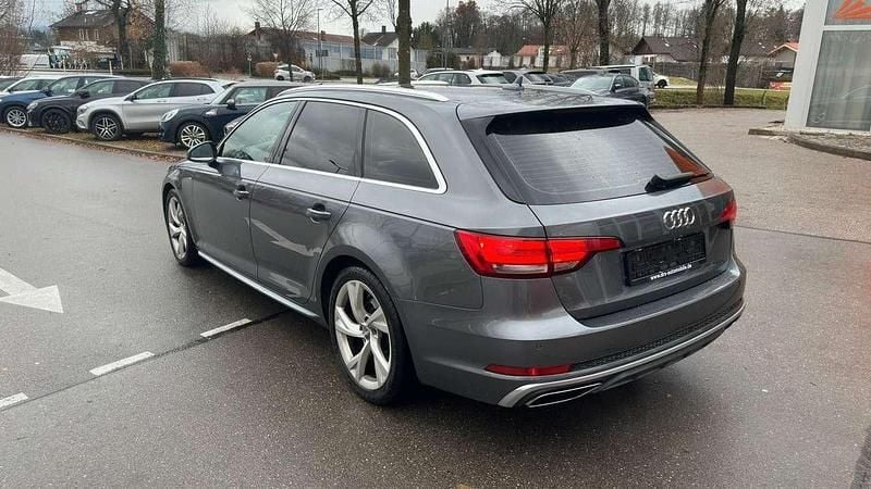 Gebraucht Audi A4 S-Line 150 PS (110 kW) 2019 Monsungrau metallic Kombi