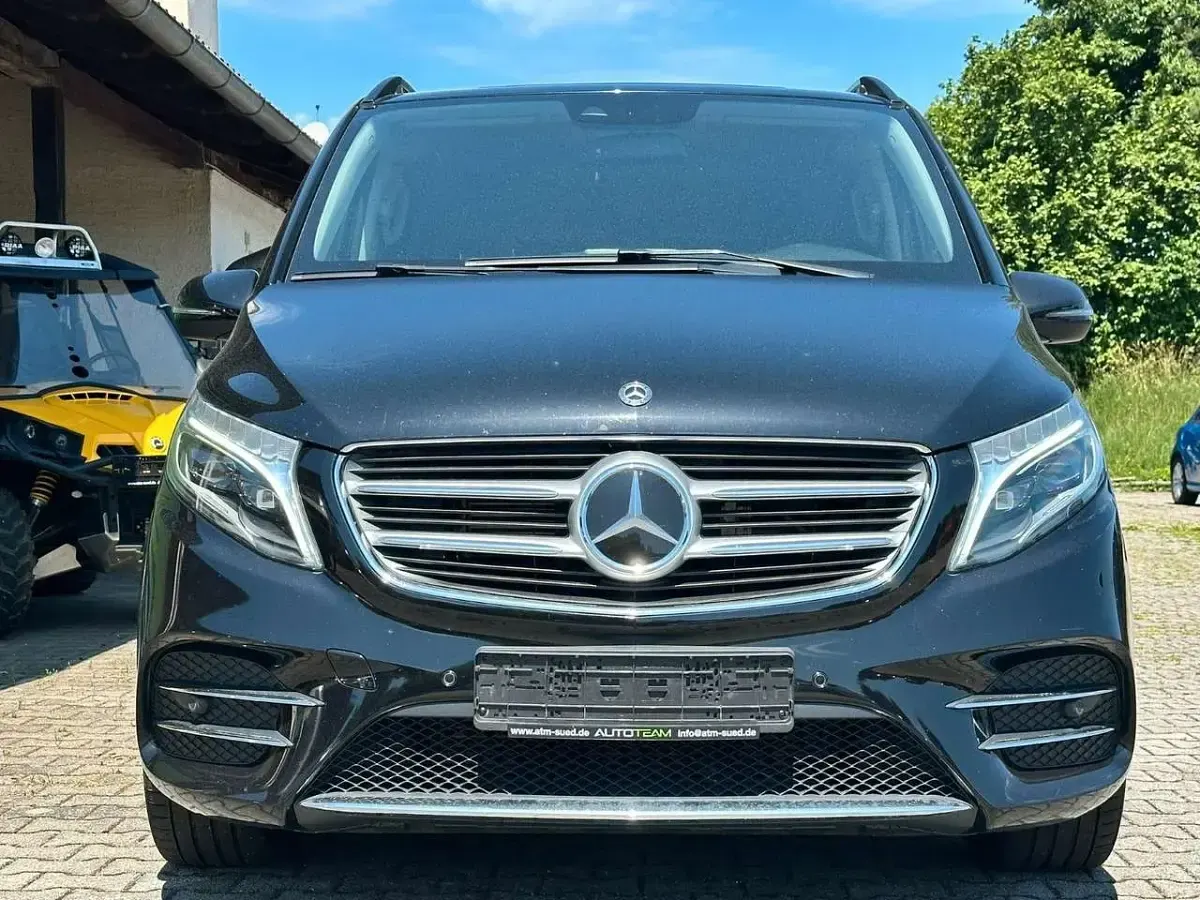 Gebraucht Mercedes V250 AMG 190 PS (139 kW) 2018 Schwarz Van / Kleinbus