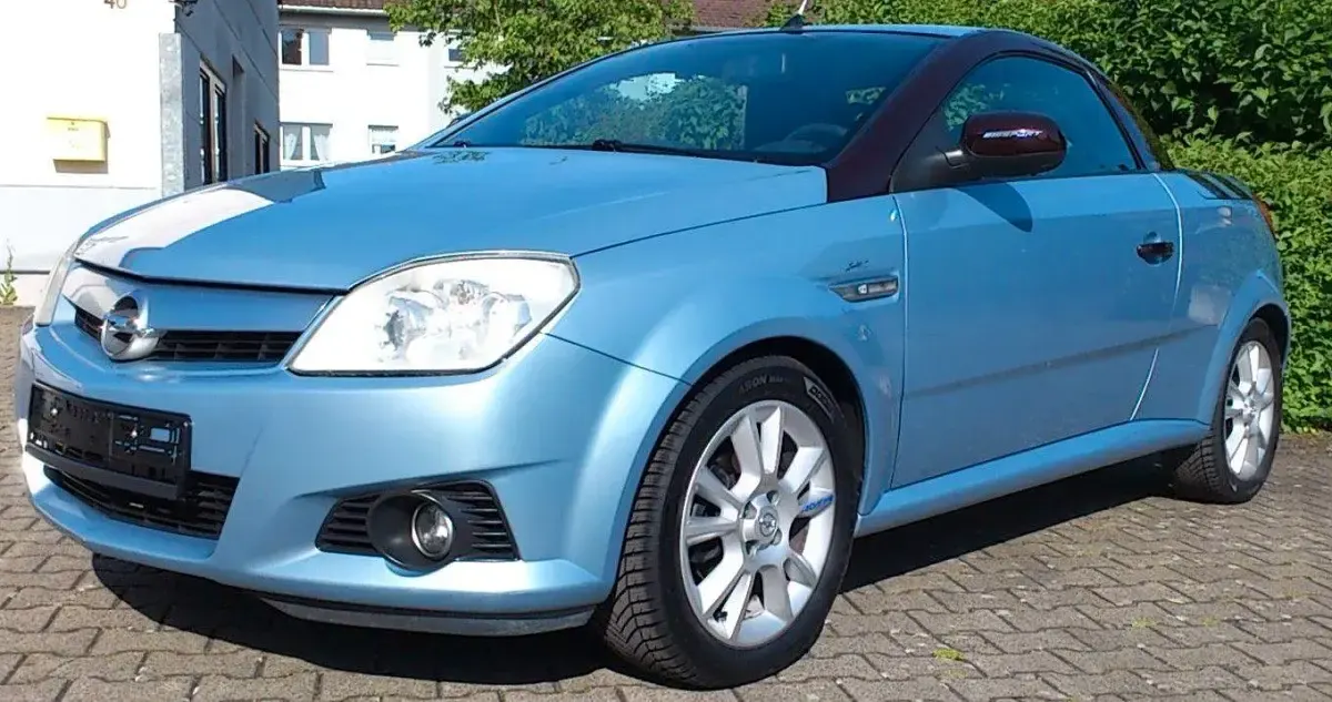 Gebraucht Opel Tigra 90 PS (66 kW) 2007 Blau Cabrio