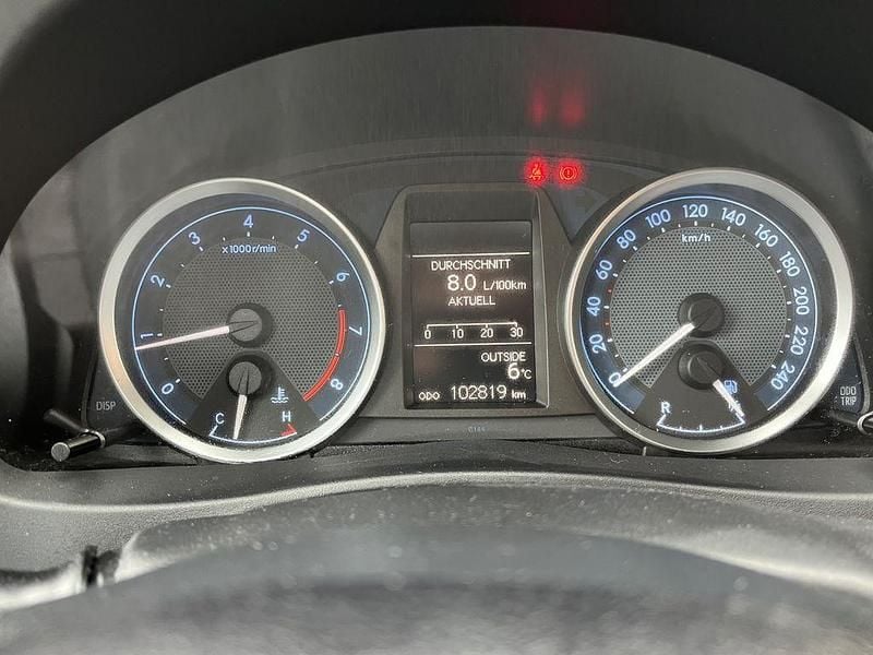 Gebraucht Toyota Auris 132 PS (97 kW) 2014 Grau Limousine