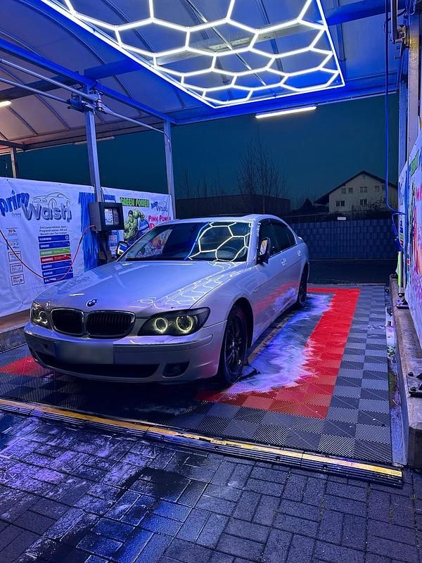 Gebraucht BMW 730 235 PS (172 kW) 2006 Grau Limousine