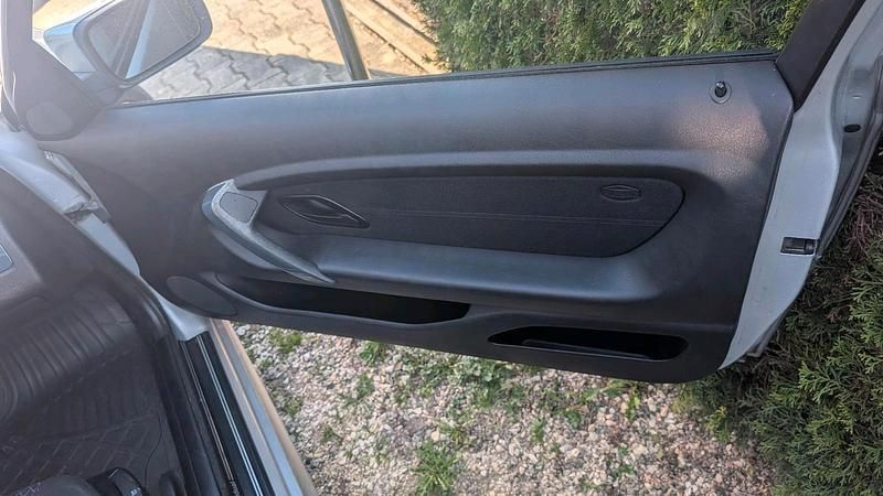 Gebraucht BMW 316 116 PS (85 kW) 2004 Silber Coupé