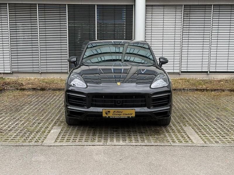 Gebraucht Porsche Cayenne GTS Chrono 460 PS (338 kW) 2022 Schwarz SUV