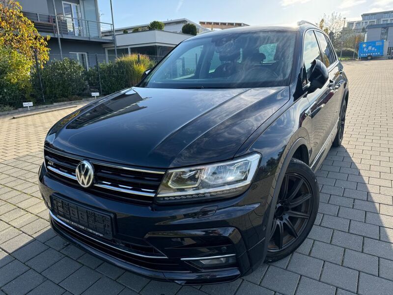 Schwarz Gebraucht 2018 VW Tiguan R-line SUV | 29.980 € - Bild 1/4