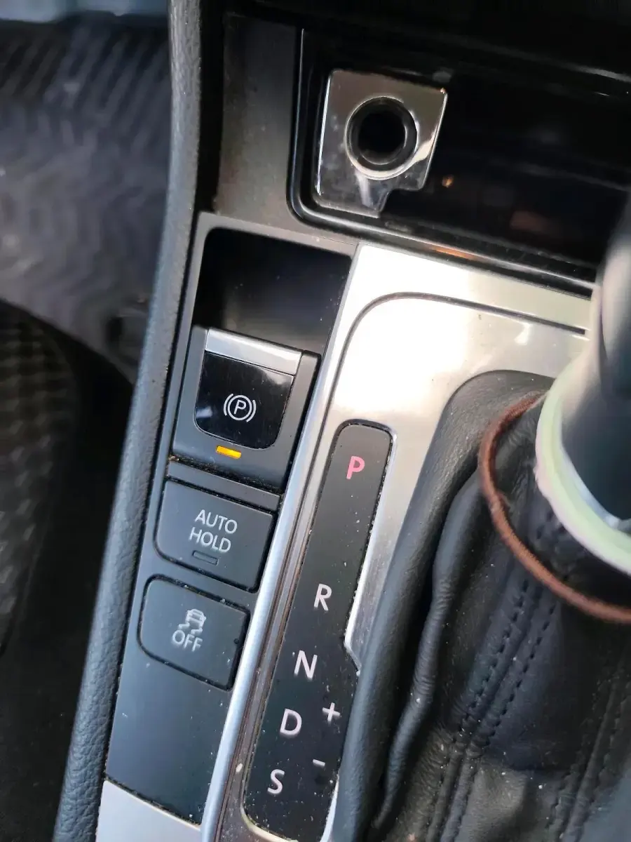 Gebraucht VW Passat 150 PS (110 kW) 2013 Grau Kombi