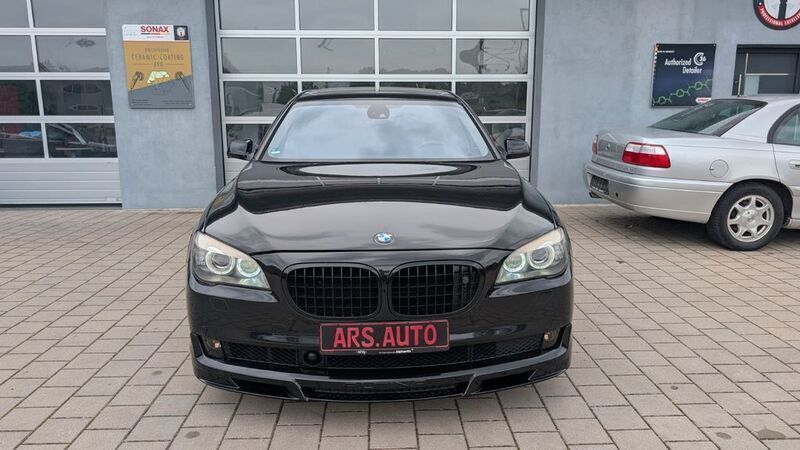 Schwarz Gebraucht 2009 BMW 750L Comfort Edition Limousine | 13.000 € (Fairer Preis) - Bild 1/4