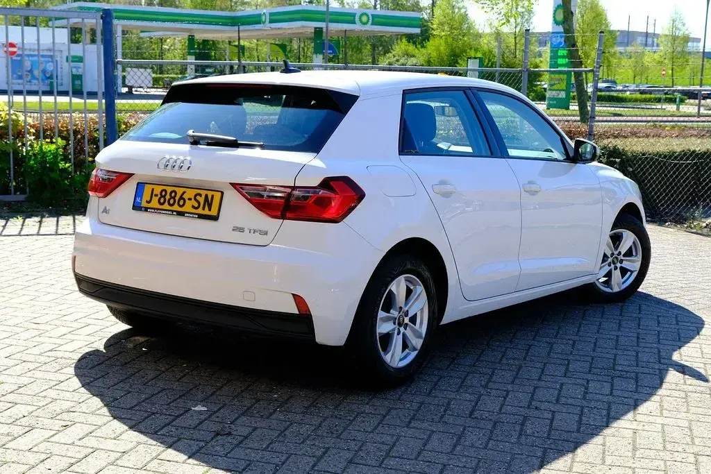 Gebraucht Audi A1 Sportback 95 PS (69 kW) 2020 Weiß Kleinwagen