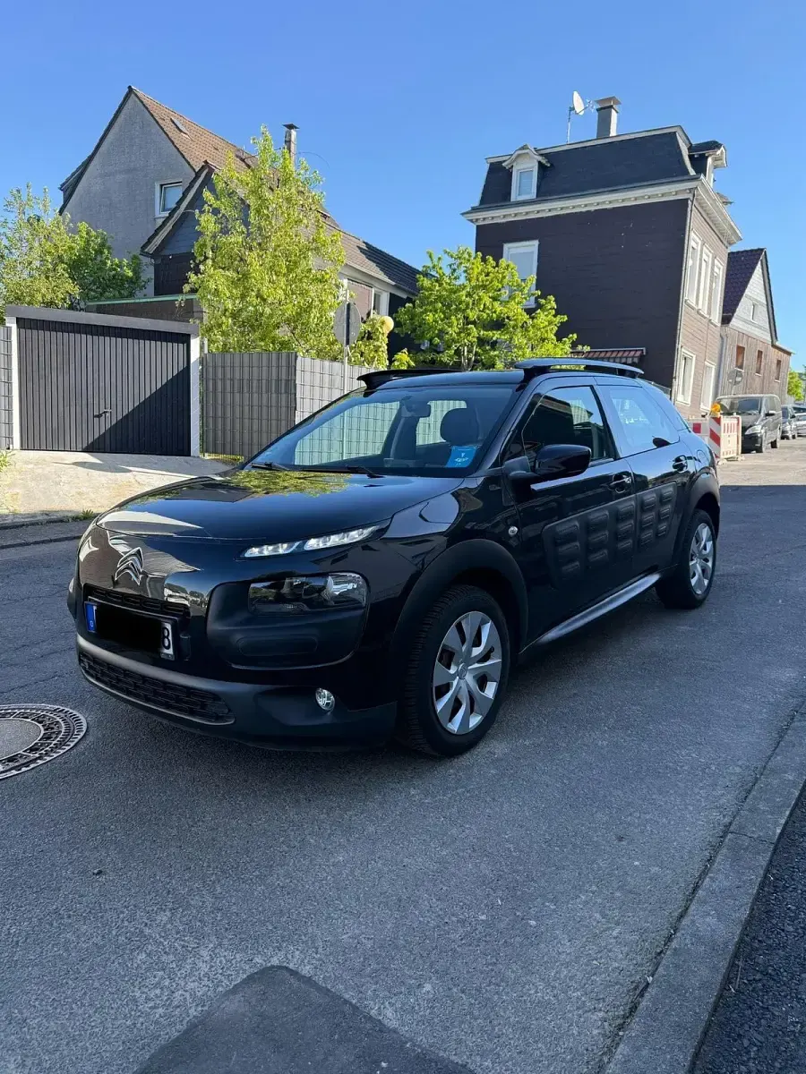 Gebraucht Citroën C4 Cactus 82 PS (60 kW) 2017 Schwarz Kleinwagen