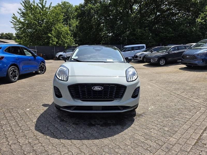 Neu Ford Puma Titanium 155 PS (114 kW) 2025 Grau SUV
