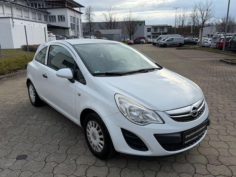 Gebraucht Opel Corsa Selection 69 PS (50 kW) 2012 Weiß Kleinwagen